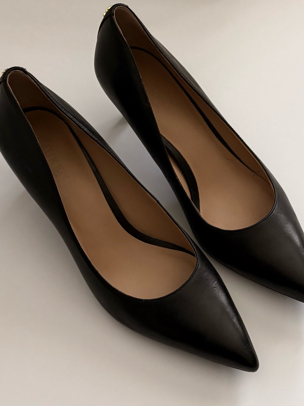 Classic Black Pointed-Toe Women's Pumps
